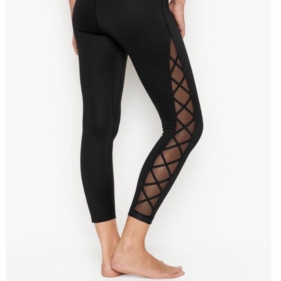 Victoria's Secret Incredible Essential Lace Up Legging Black Floral - Picture 11 of 11